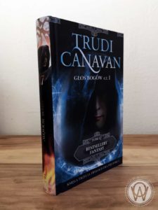 Trudi Canavan Głos bogów