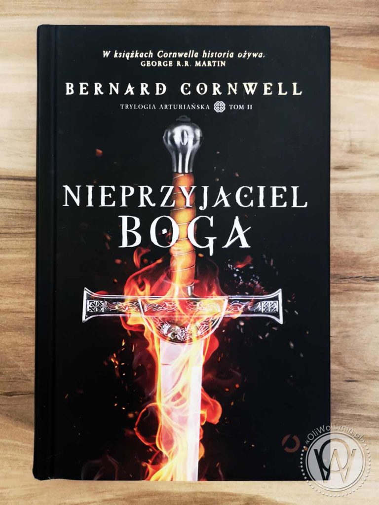 Bernard Cornwell Nieprzyjaciel Boga